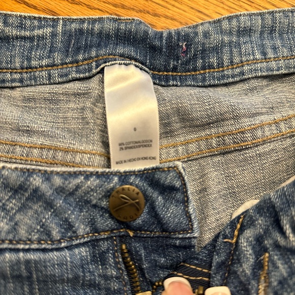 Low Rise Boot Leg Jeans - Picture 4 of 4